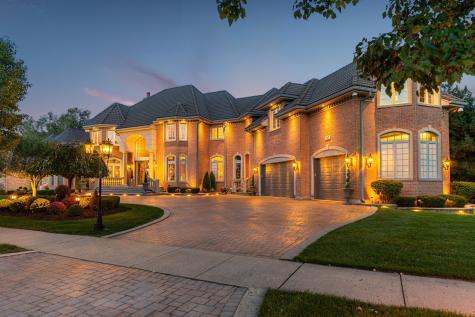 147 Los Lagos Drive Bloomingdale IL 60108