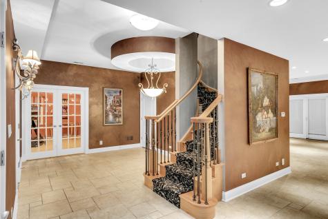 147 Los Lagos Drive Bloomingdale IL 60108
