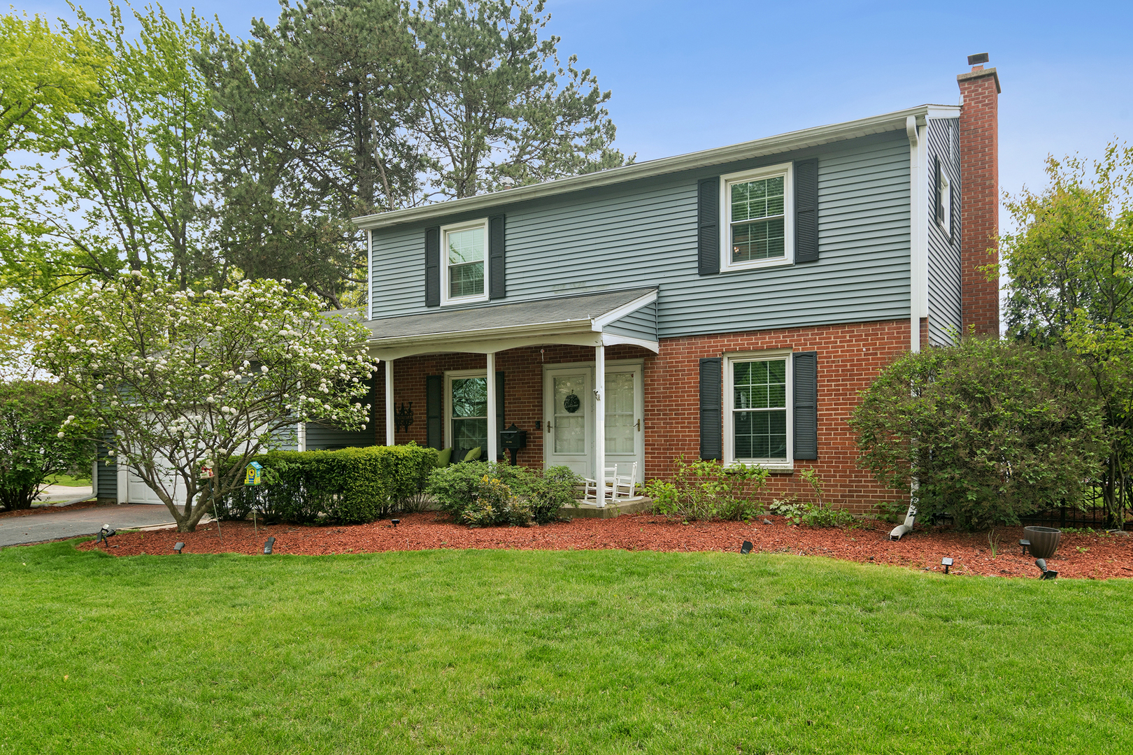 4331 Hoover Street Rolling Meadows IL 60008