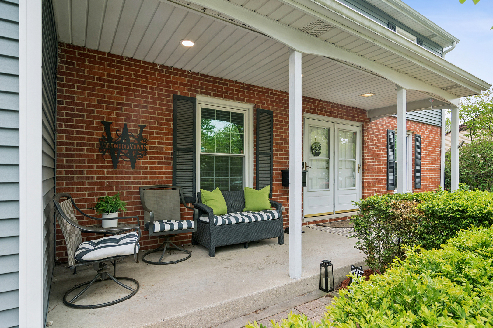 4331 Hoover Street Rolling Meadows IL 60008