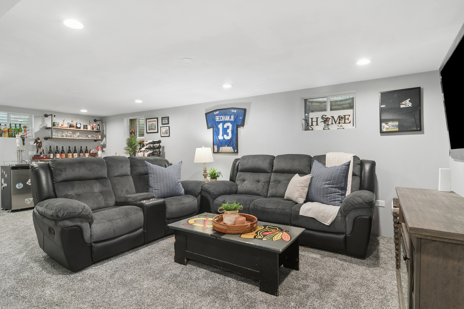4331 Hoover Street Rolling Meadows IL 60008