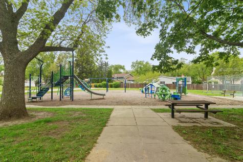 4331 Hoover Street Rolling Meadows IL 60008