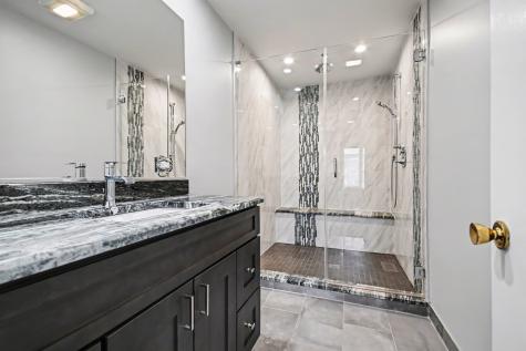 1452 Concord Avenue Westchester IL 60154
