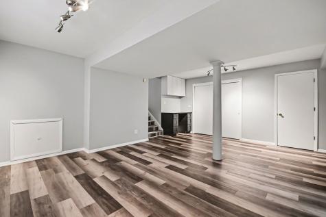 1452 Concord Avenue Westchester IL 60154