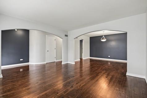 1452 Concord Avenue Westchester IL 60154