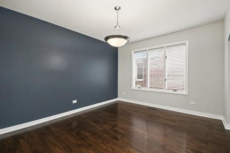 1452 Concord Avenue Westchester IL 60154