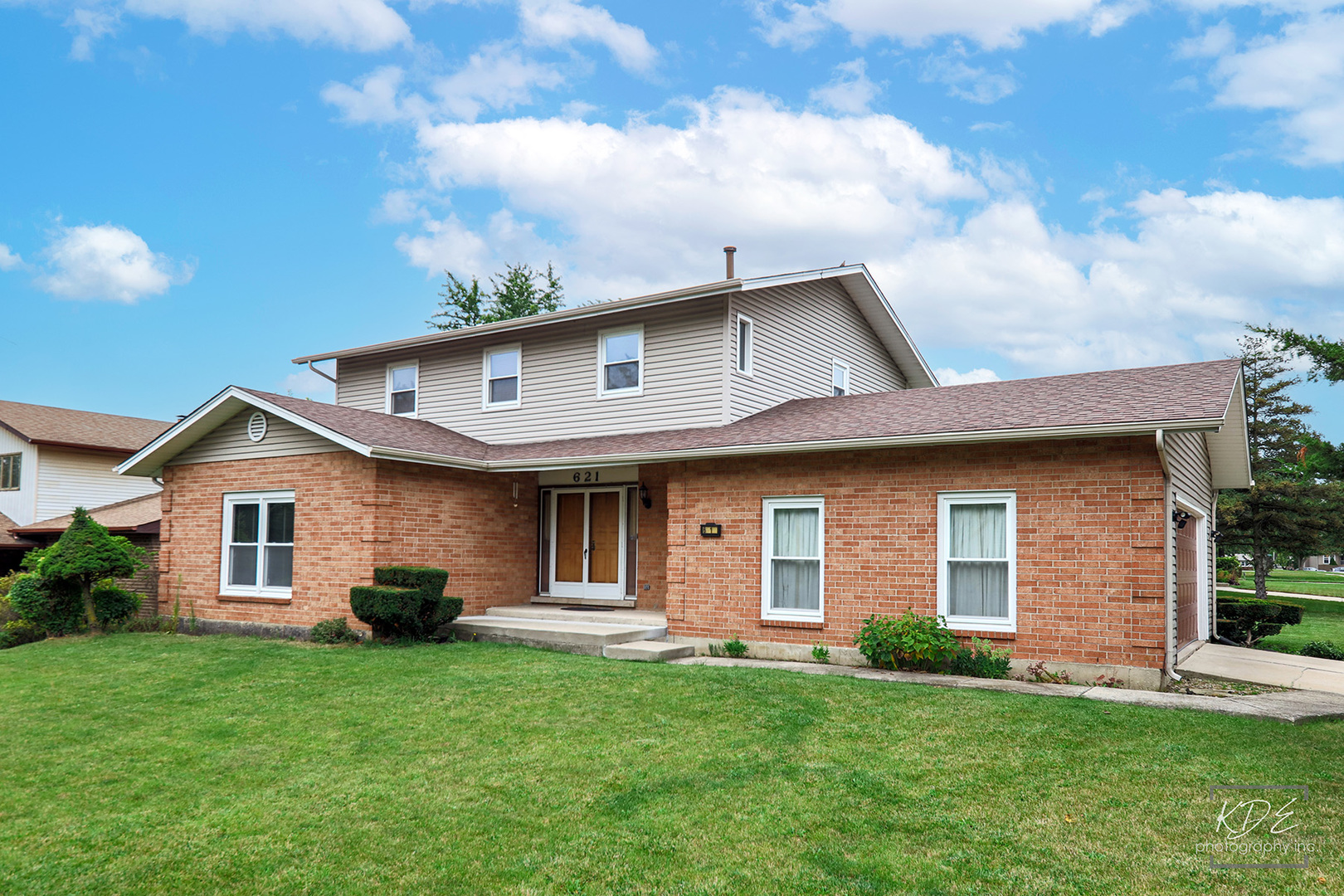 621 North Pinecrest Road Bolingbrook IL 60440