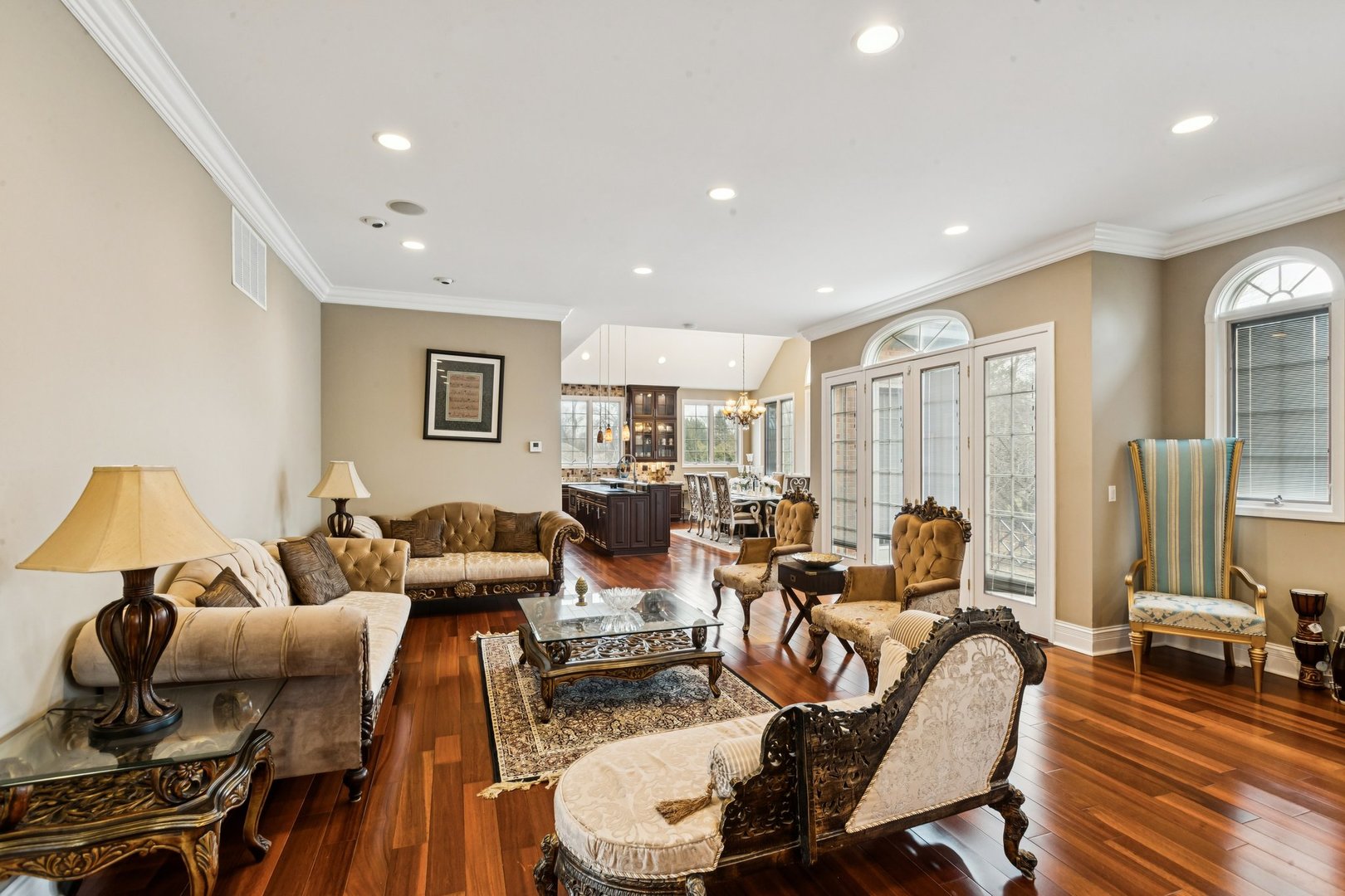 4229 Dempster Street Skokie IL 60076