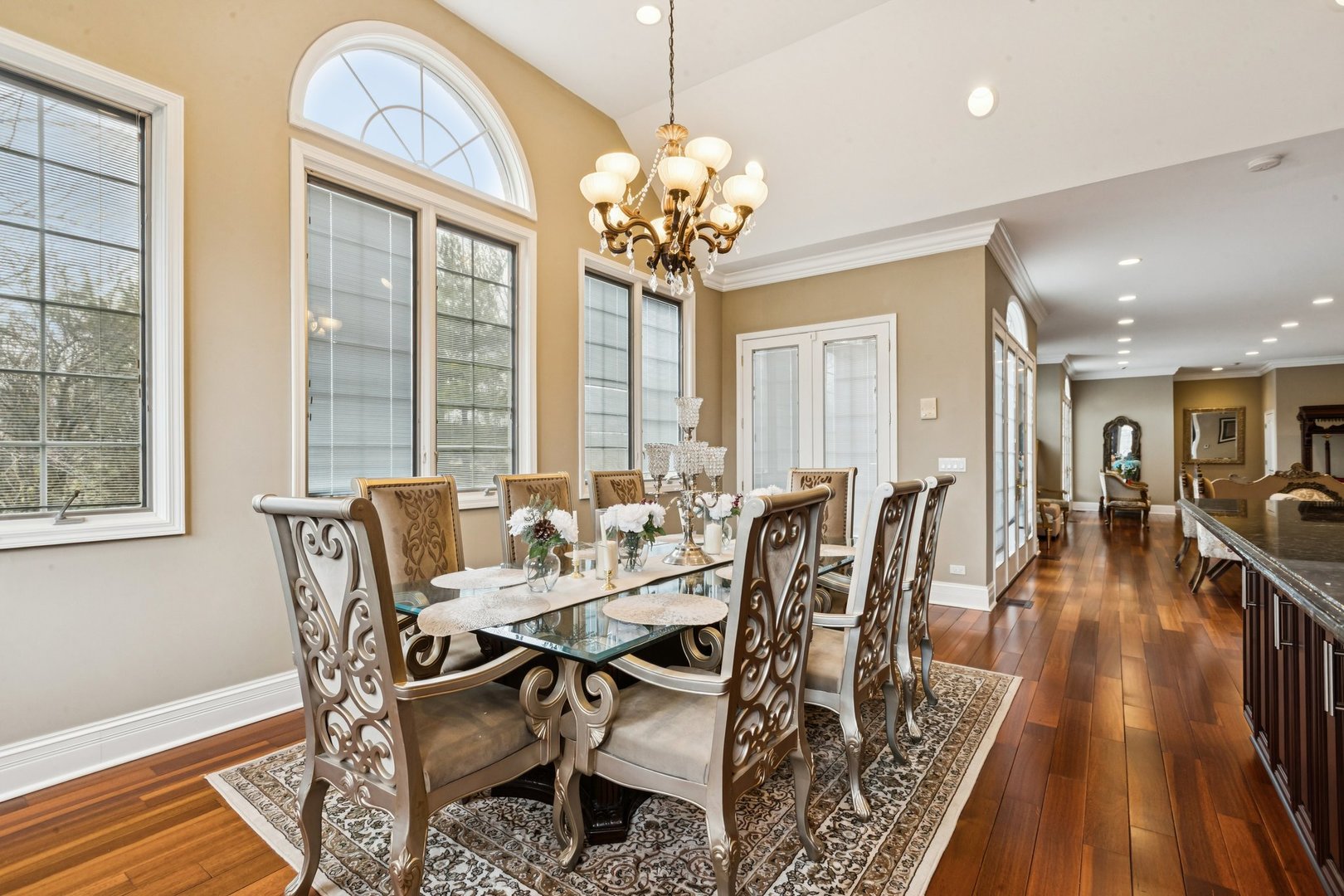 4229 Dempster Street Skokie IL 60076