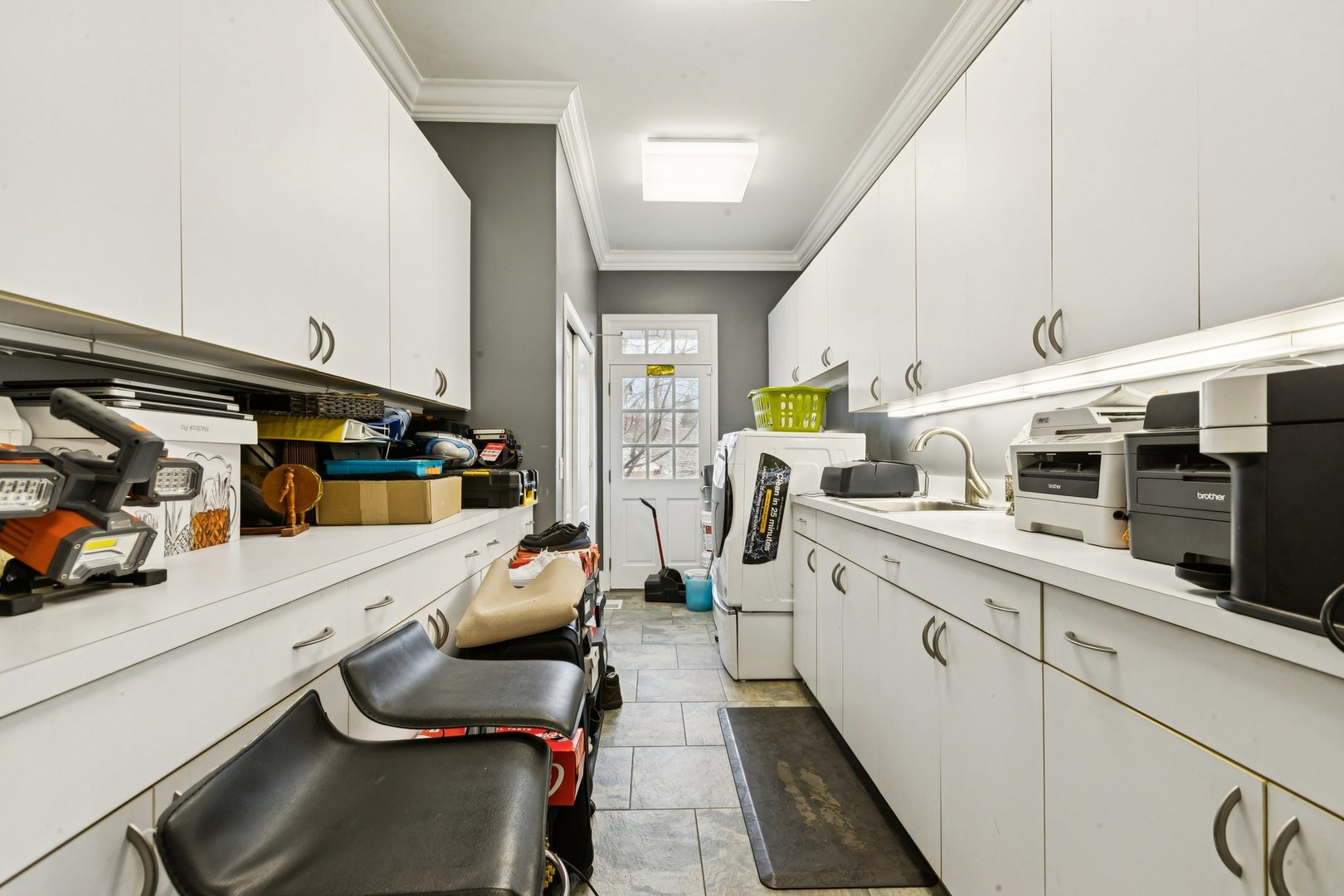 4229 Dempster Street Skokie IL 60076