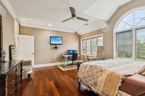 4229 Dempster Street Skokie IL 60076