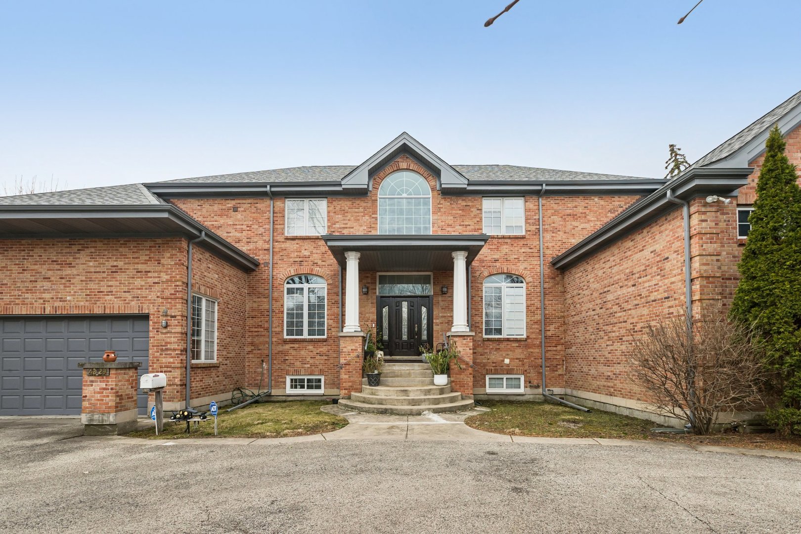 4229 Dempster Street Skokie IL 60076