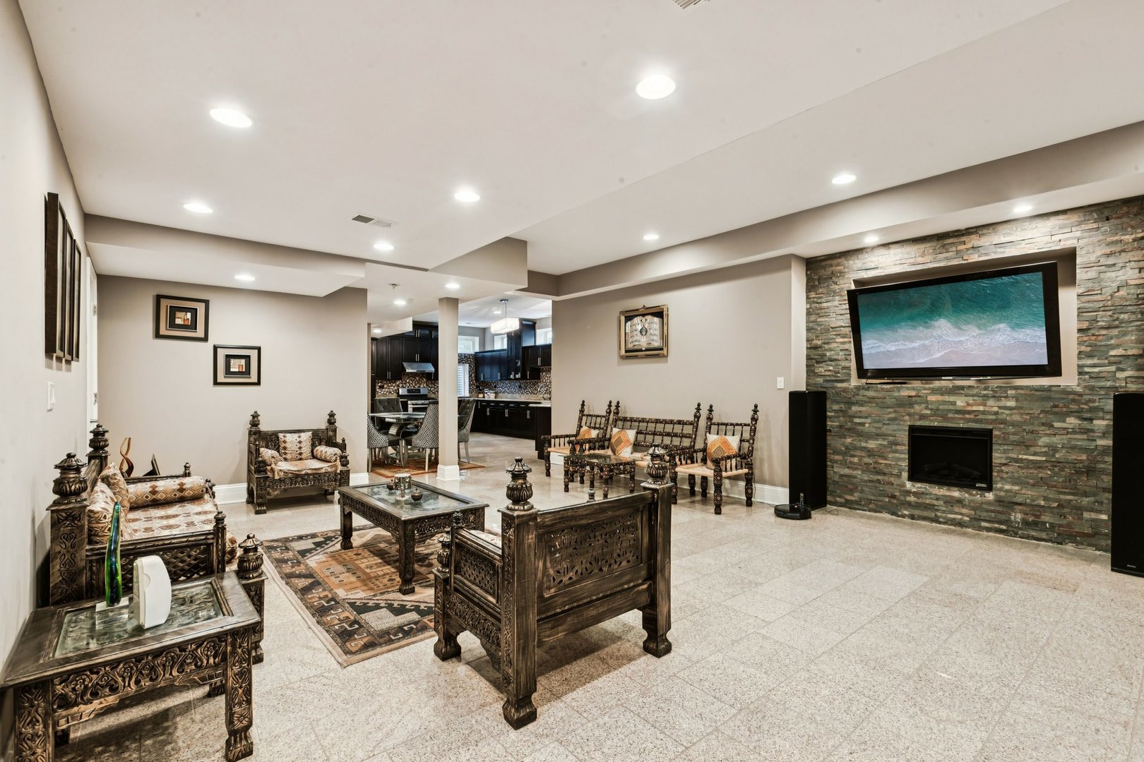 4229 Dempster Street Skokie IL 60076