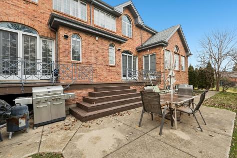 4229 Dempster Street Skokie IL 60076