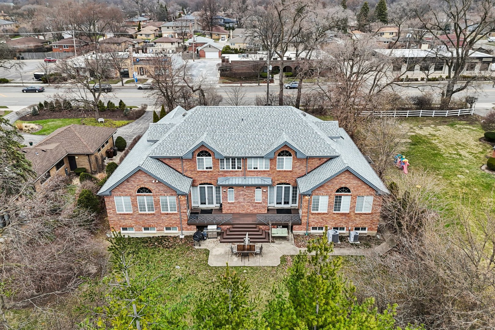 4229 Dempster Street Skokie IL 60076