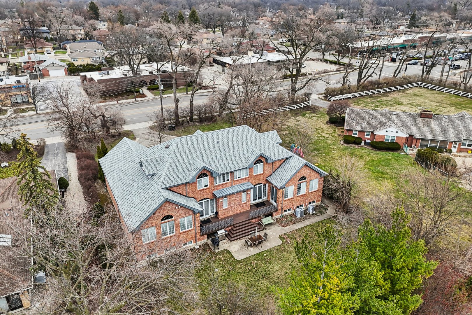 4229 Dempster Street Skokie IL 60076