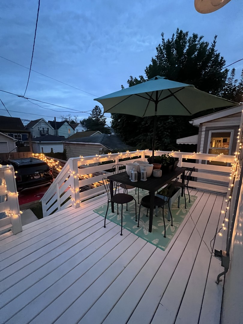3735 West Palmer Street Chicago IL 60647
