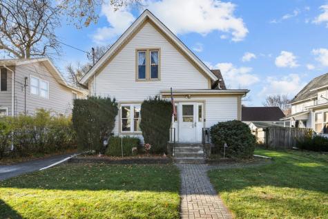 644 Oak Avenue Aurora IL 60506