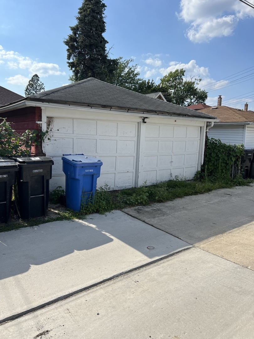 10553 South Calumet Avenue Chicago IL 60628