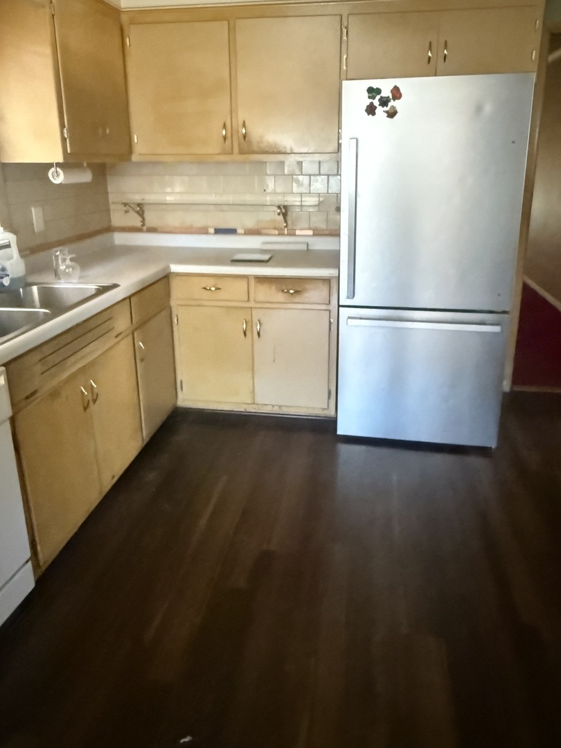 10553 South Calumet Avenue Chicago IL 60628