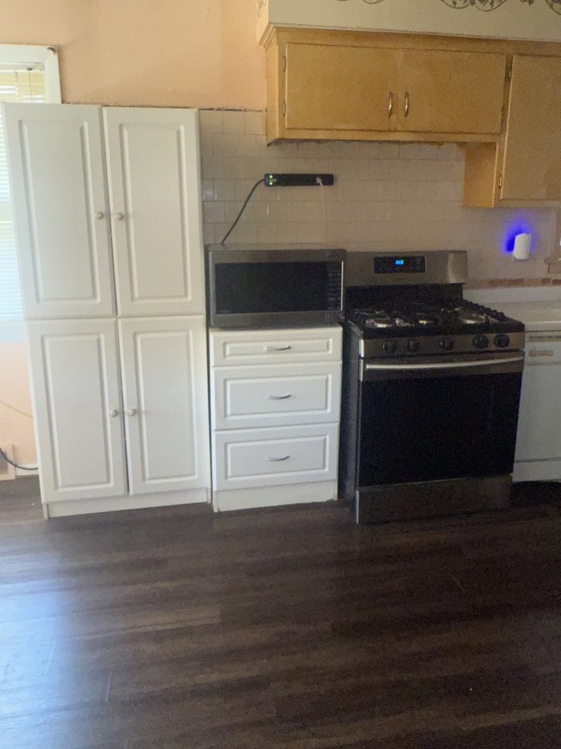 10553 South Calumet Avenue Chicago IL 60628