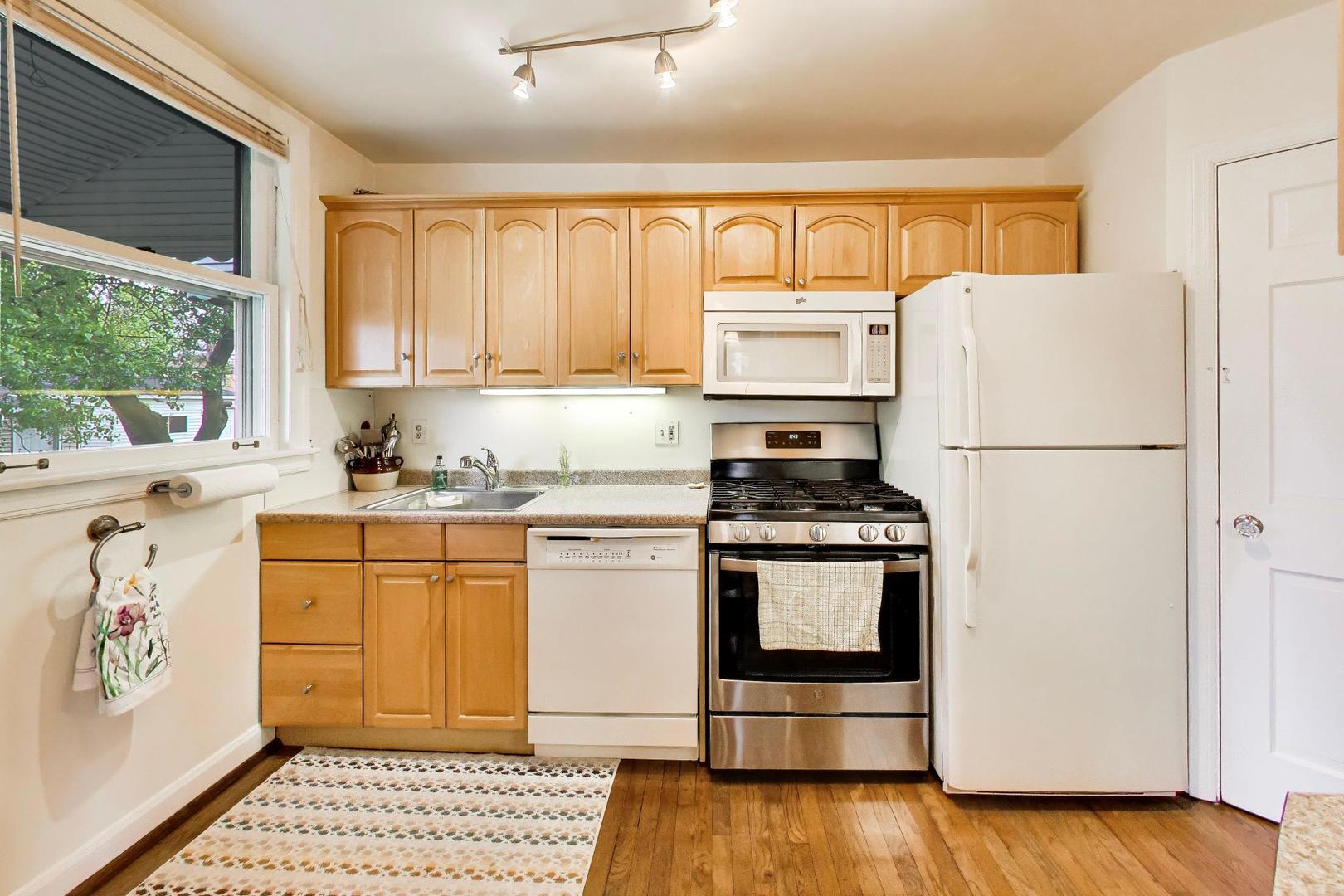 6436 North Oketo Avenue Chicago IL 60631