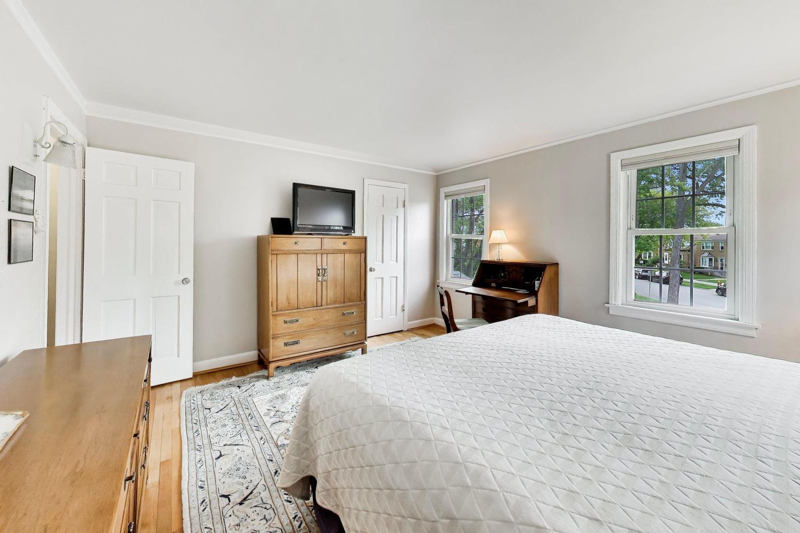 6436 North Oketo Avenue Chicago IL 60631