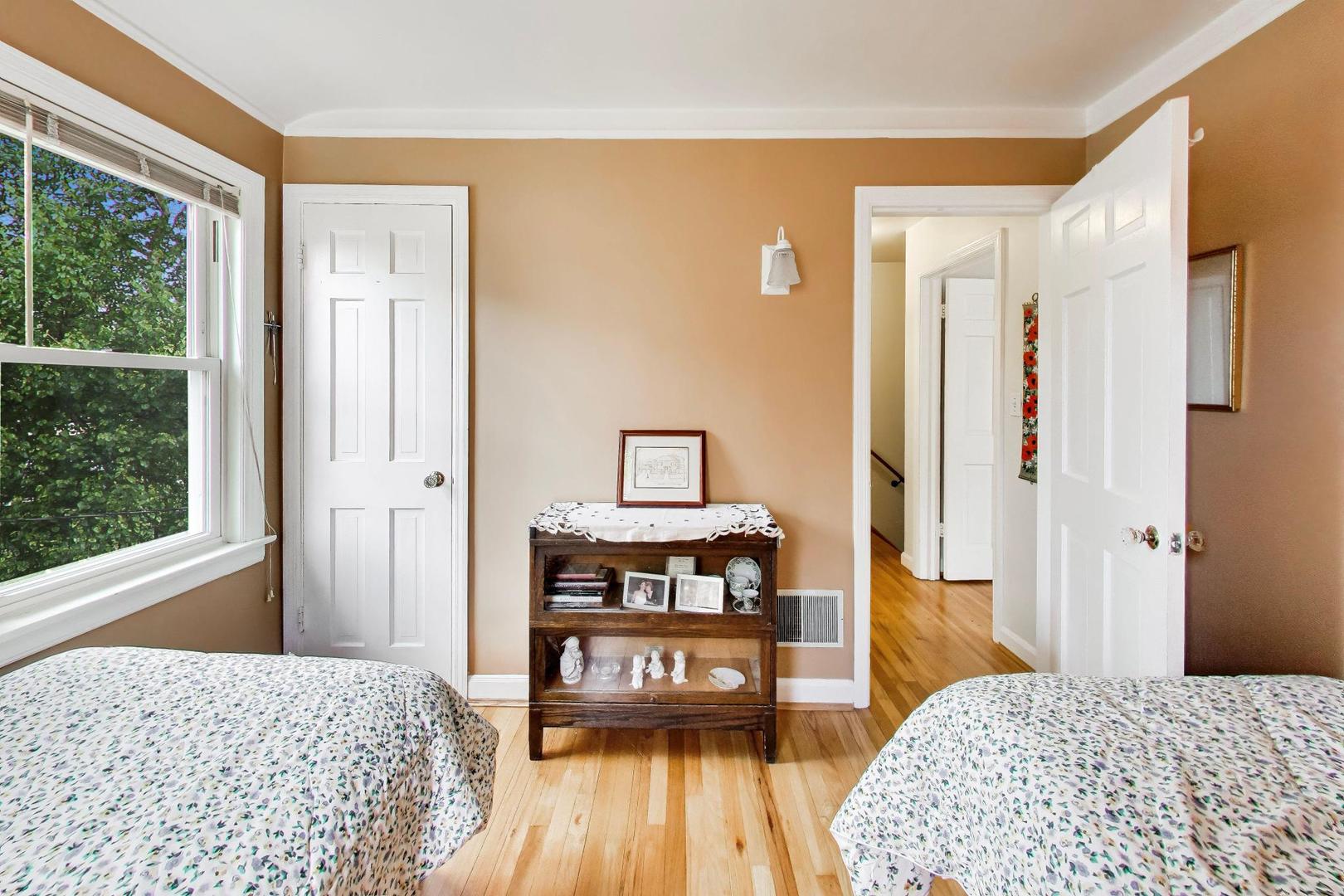 6436 North Oketo Avenue Chicago IL 60631