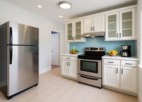 7829 South Champlain Avenue Chicago IL 60619
