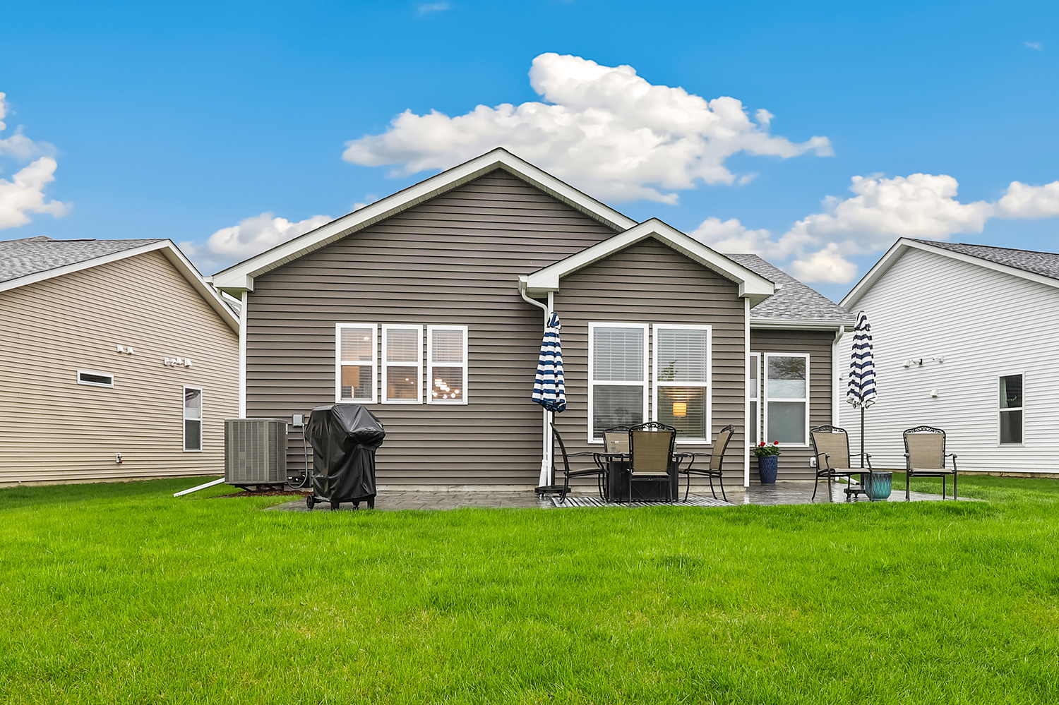 3235 Sweetgrass Circle Aurora IL 60503