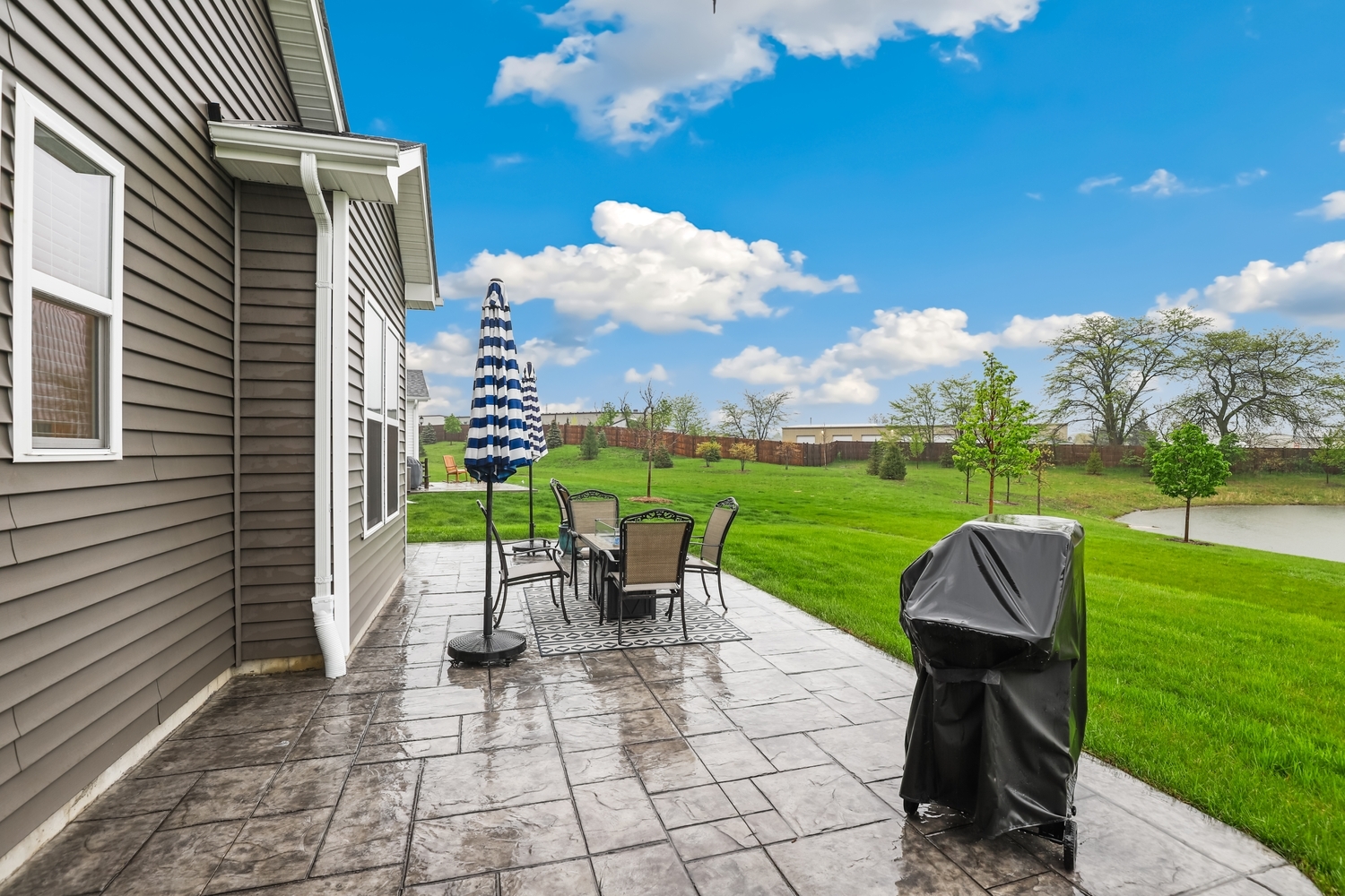 3235 Sweetgrass Circle Aurora IL 60503