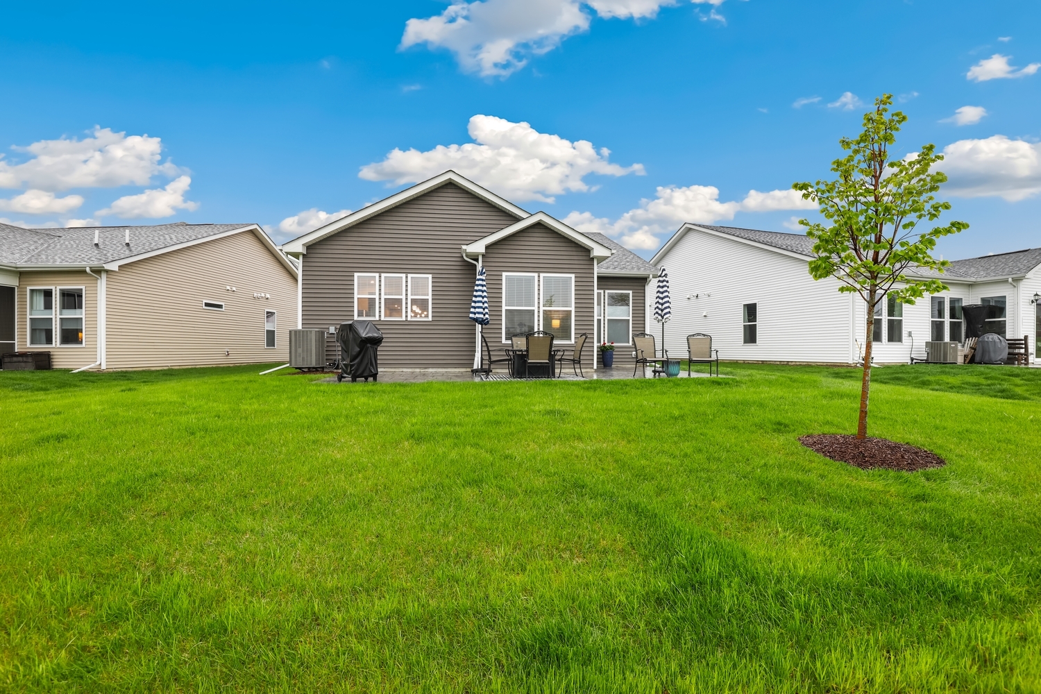 3235 Sweetgrass Circle Aurora IL 60503