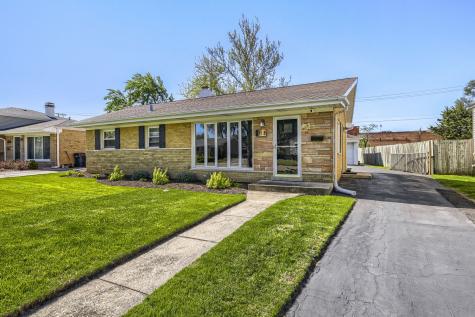 113 East Central Avenue Lombard IL 60148
