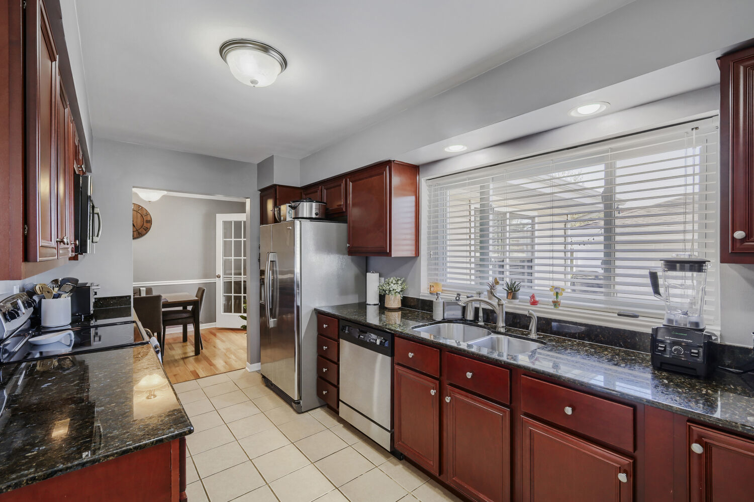 113 East Central Avenue Lombard IL 60148