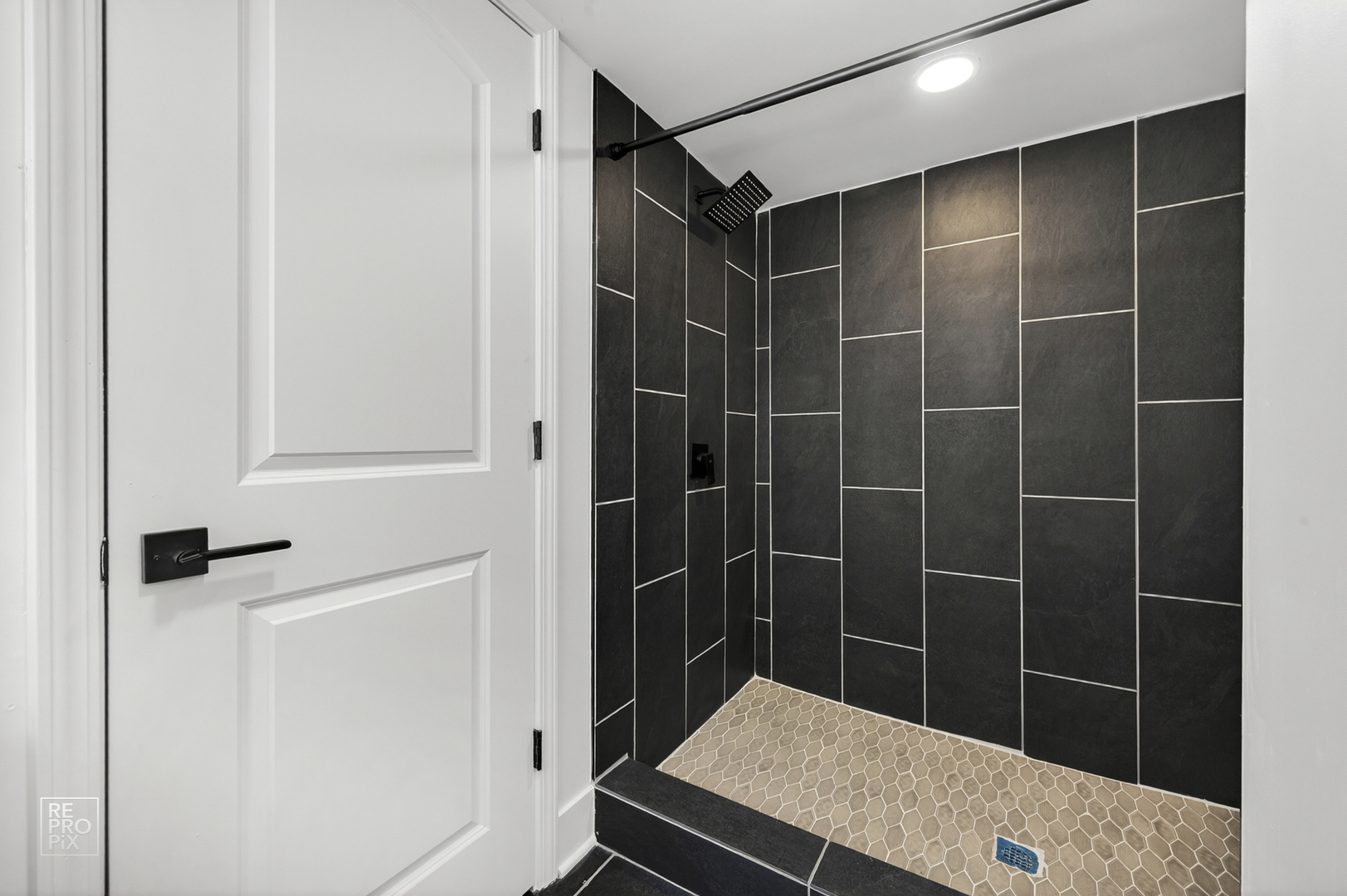 11607 South Loomis Street Chicago IL 60643