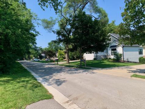 1068 North Coolidge Avenue Palatine IL 60067