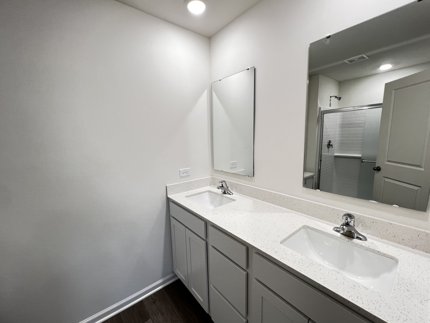 383 Summit Circle Lombard IL 60148