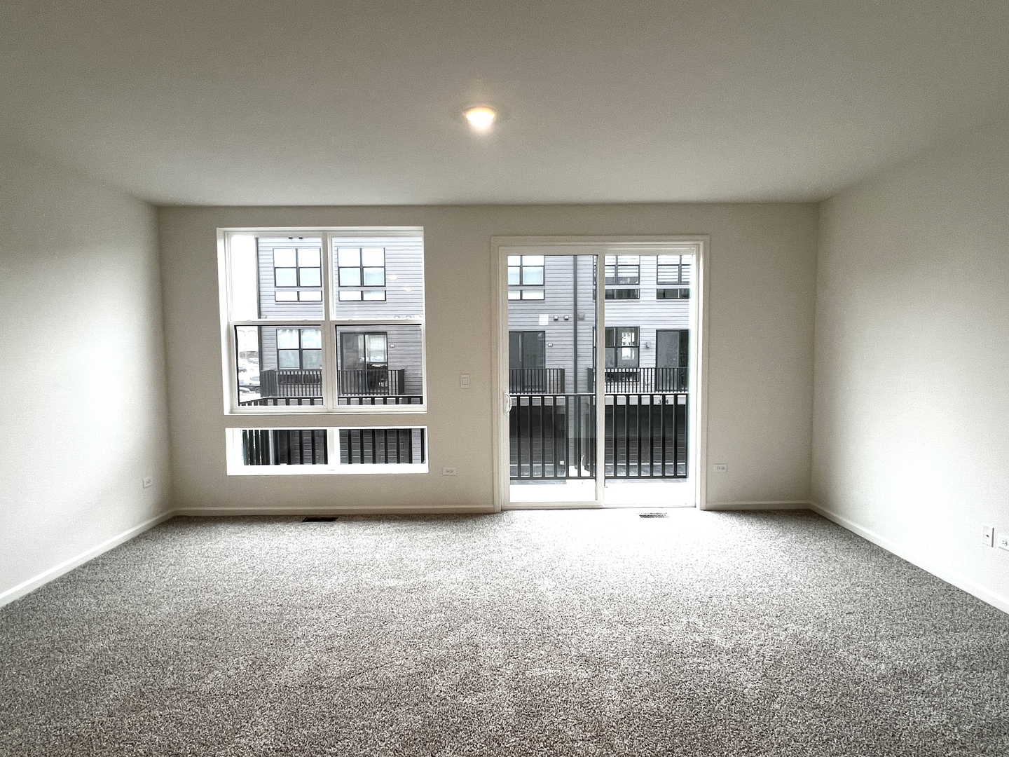 383 Summit Circle Lombard IL 60148