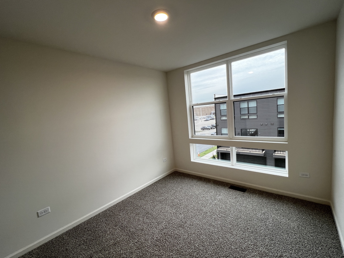 383 Summit Circle Lombard IL 60148