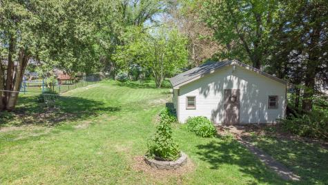 916 West Stephenson Street Freeport IL 61032
