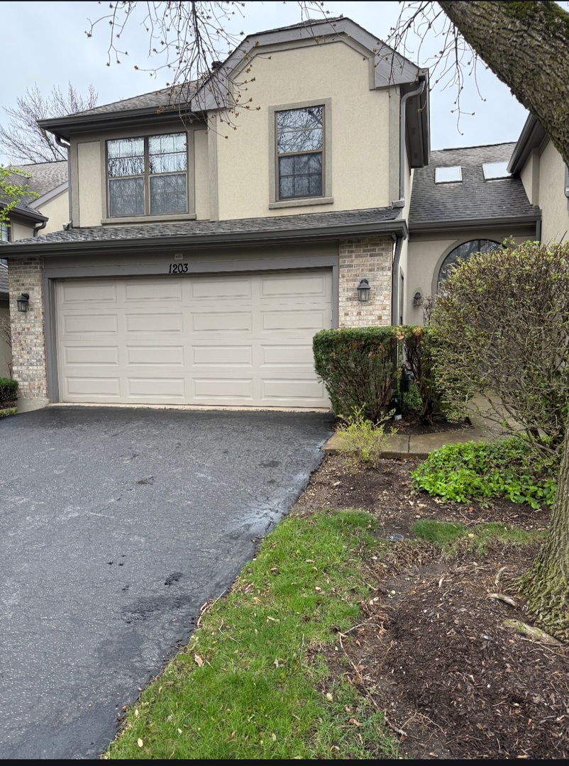 1203 Hobson Oaks Drive Naperville IL 60540