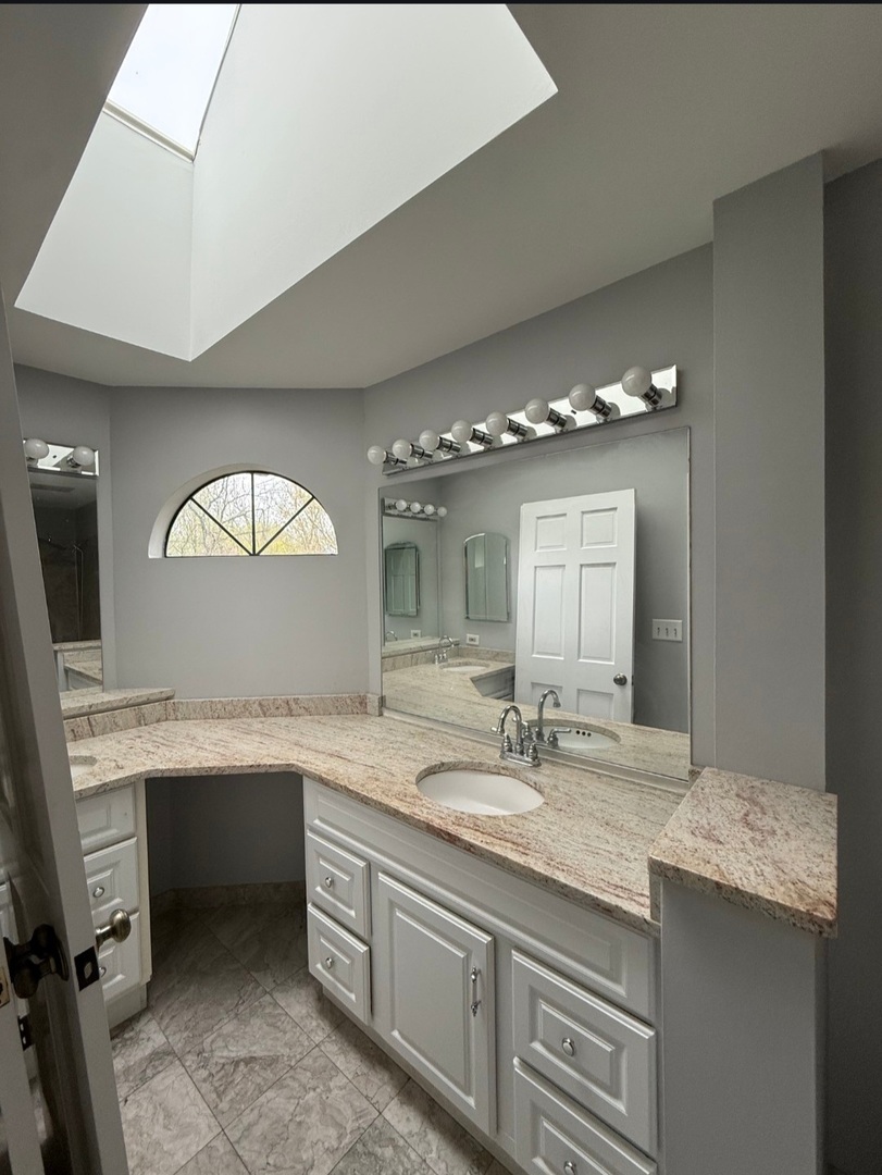 1203 Hobson Oaks Drive Naperville IL 60540
