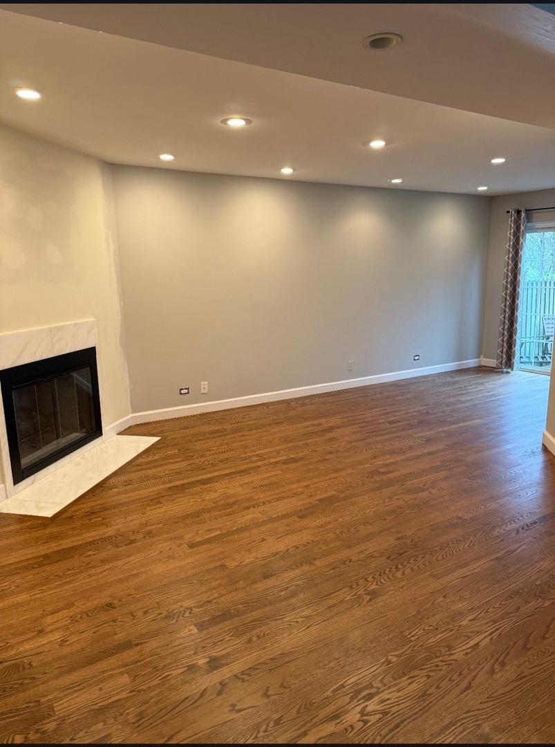 1203 Hobson Oaks Drive Naperville IL 60540