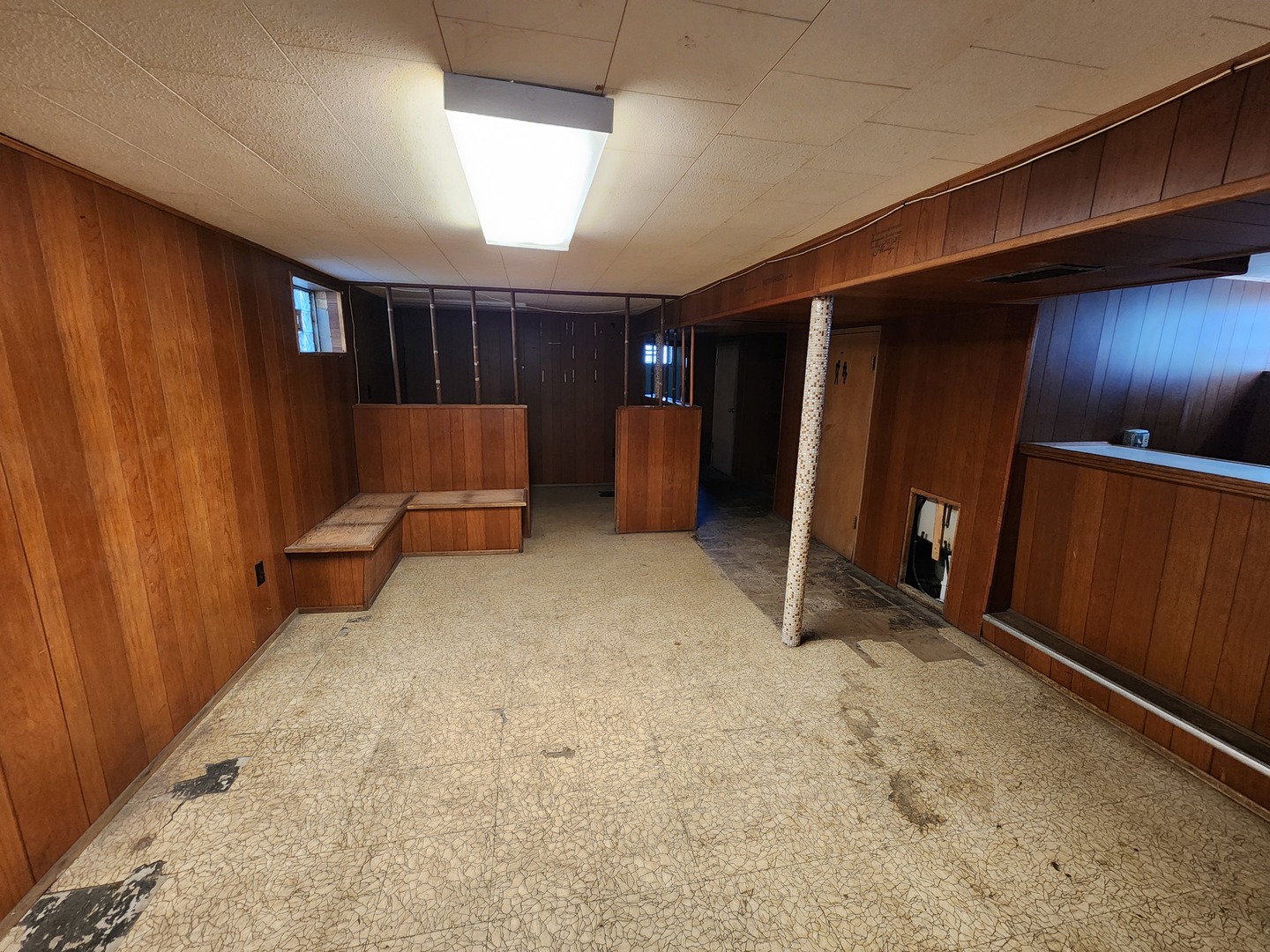 11719 South Throop Street Chicago IL 60643