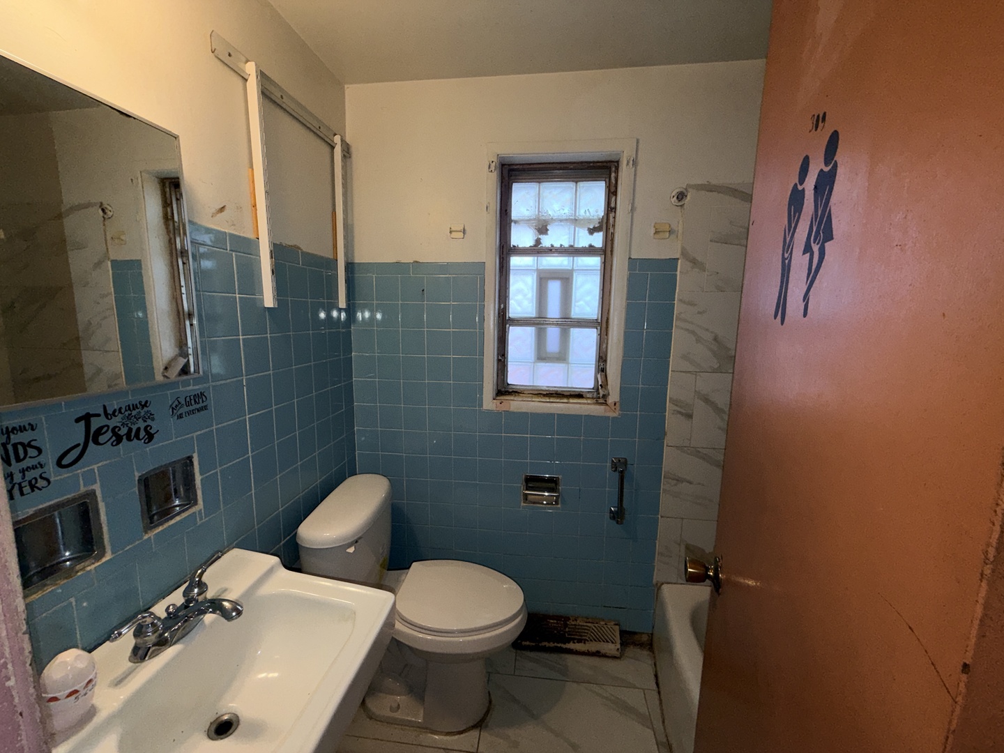 11719 South Throop Street Chicago IL 60643