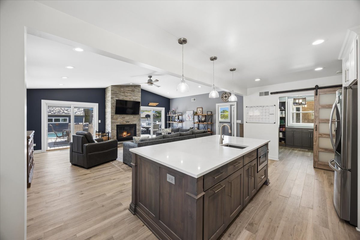 5613 North Nottingham Avenue Chicago IL 60631