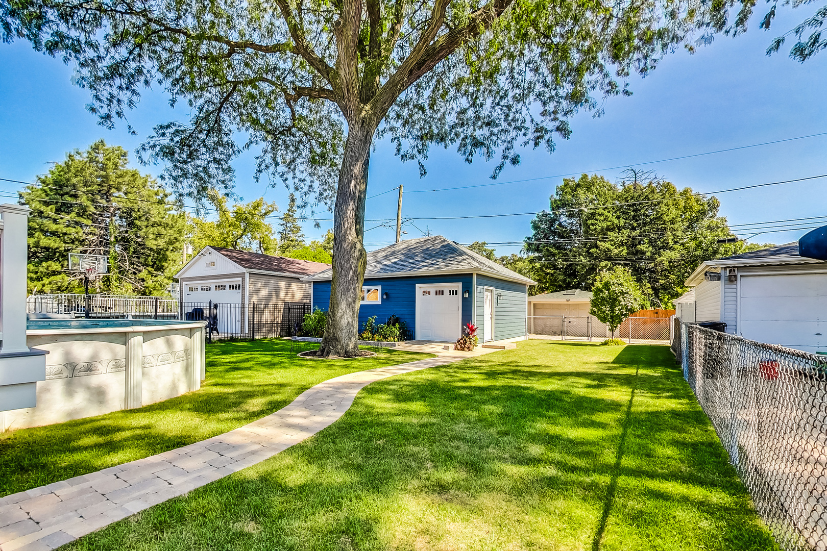 5613 North Nottingham Avenue Chicago IL 60631