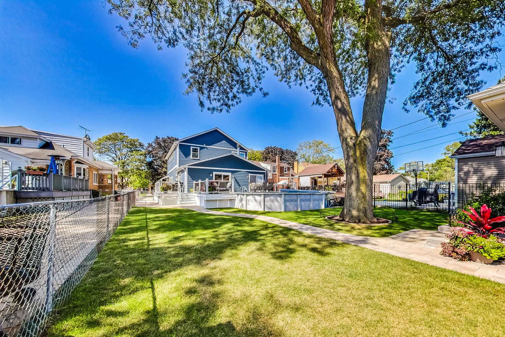 5613 North Nottingham Avenue Chicago IL 60631