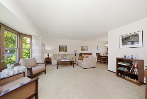 1511 Lexington Lane Downers Grove IL 60516