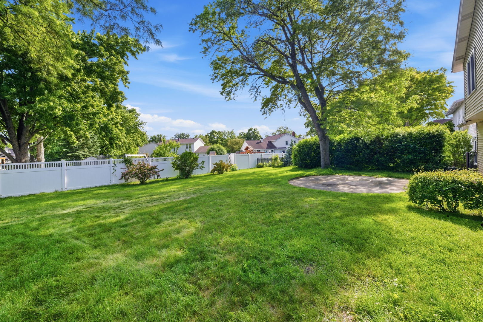 1511 Lexington Lane Downers Grove IL 60516